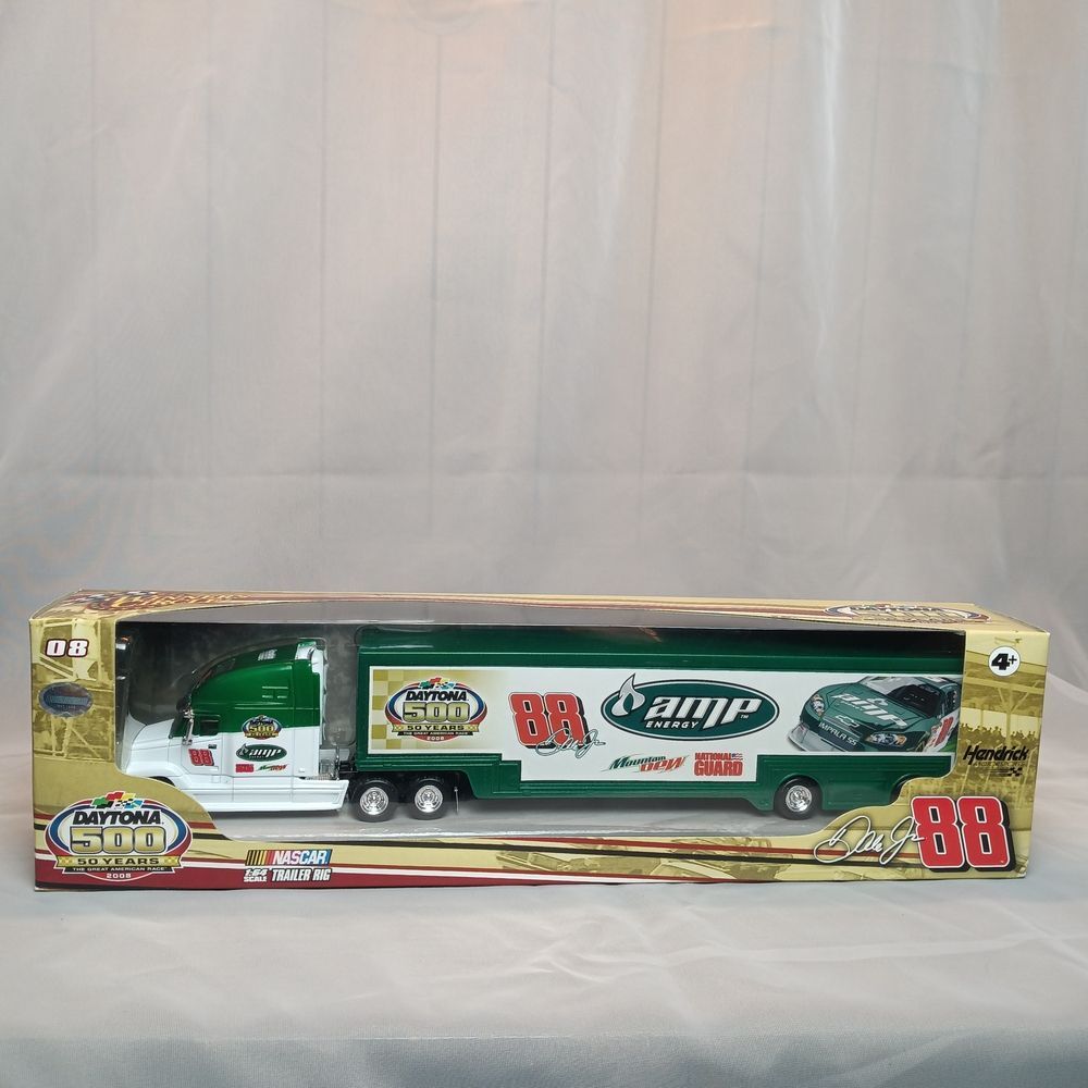 Nascar Daytona 500 Dale Earnhardt Jr #88 1:64 Scale Trailer Rig Amp